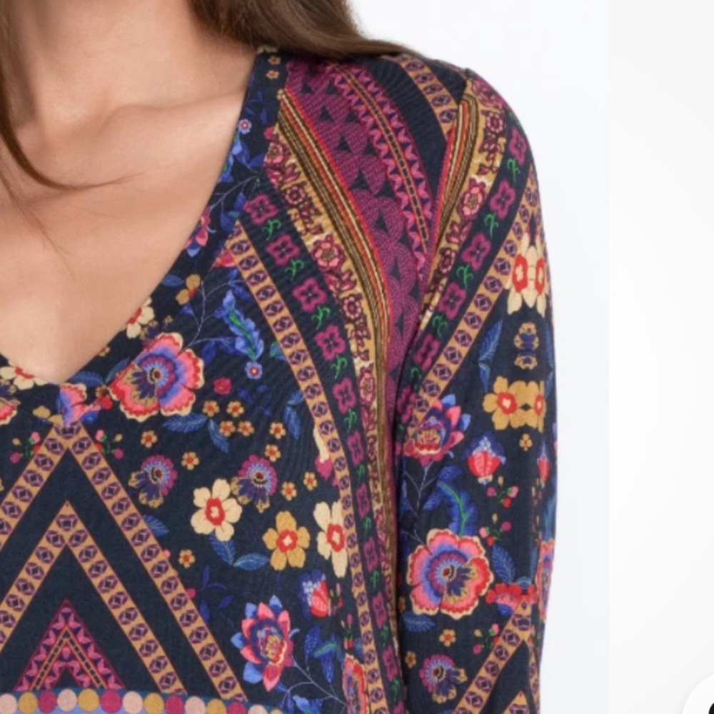 Johnny Was Cruz V Neck Swing Tunic - Picture 4 of 11